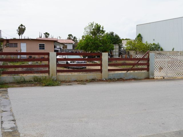 Full Ownership Land for Sale in Savaneta
