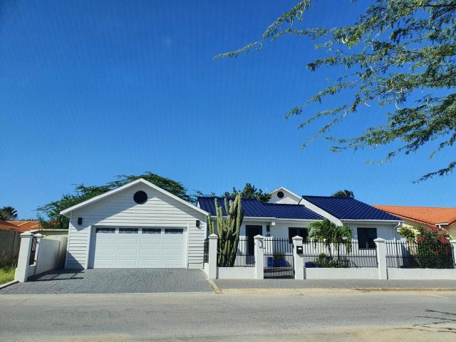 RENTED - Wayaca 275