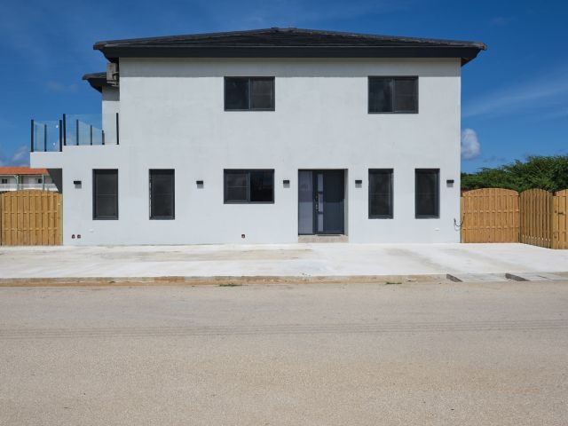 Cudi 32 | Multi-Unit Family Property