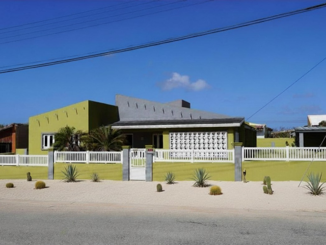 Single Family Home in a peaceful setting at Lago Heights
