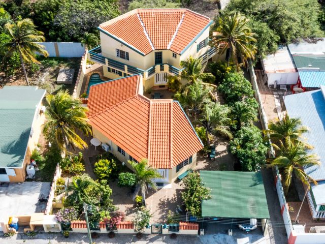 Charming Property with Pool in Tanki Leendert 116-C, Aruba