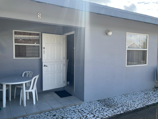 For rent - Cura Cabai 9-H