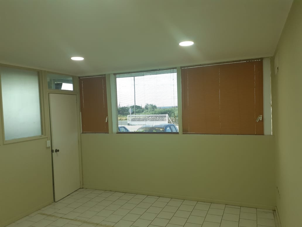 RE/MAX real estate, Aruba, Oranjestad, Barcadera 4 - Office Space 75 m2