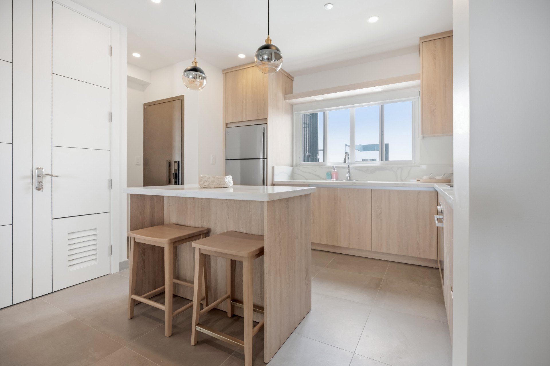 RE/MAX real estate, Aruba, Oranjestad, Eagle Condos - Apartment 4A